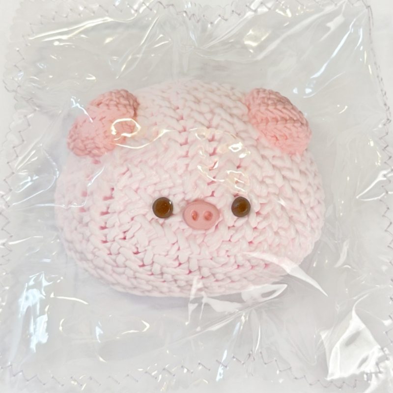 [Only One Left!] Taba Squishy: Knitted Piggy