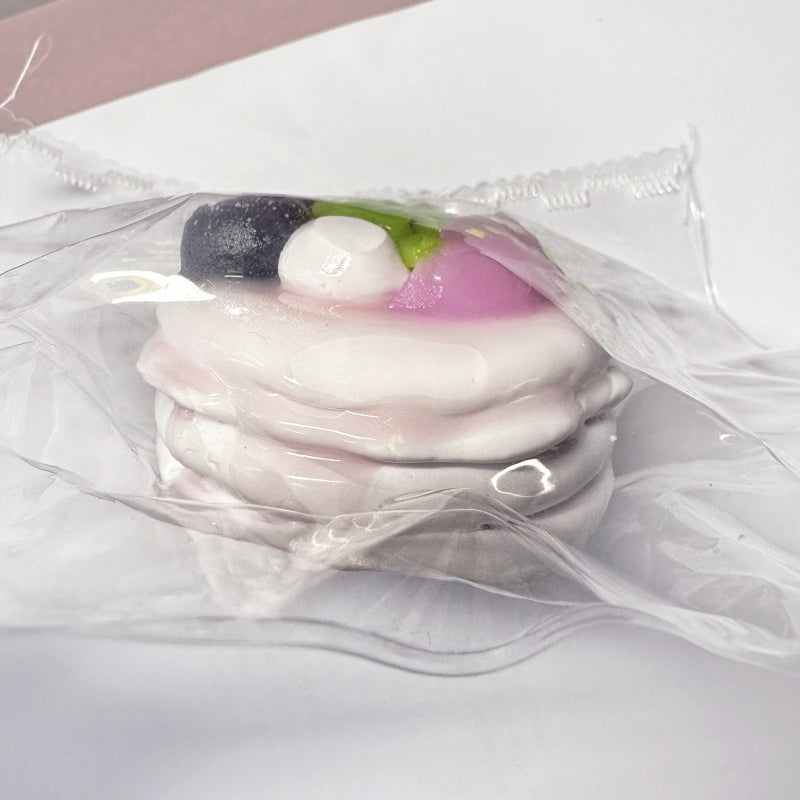 [Only One Left!] Taba Squishy: Purple Fruit Glazed Soufflé
