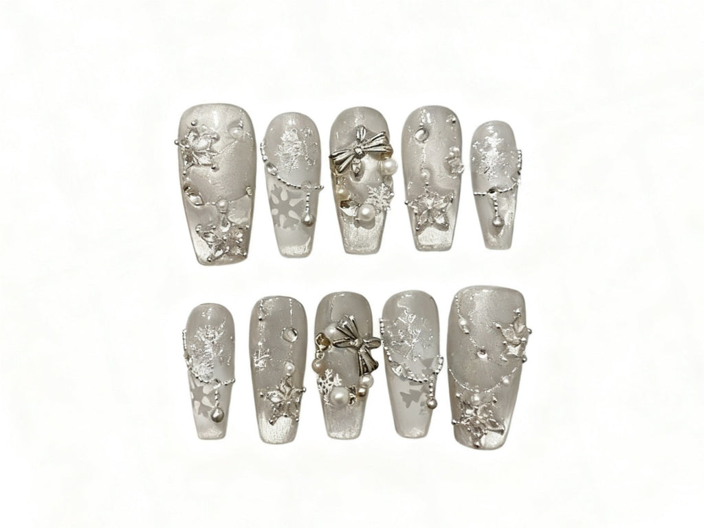Elegant White Snowflake & Bow Accent Long Coffin Press-on Nails, with Delicate Art Design, Perfect for Winter & Holiday Wear