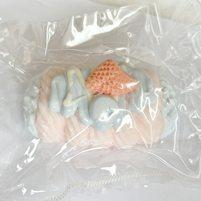 [Only One Left!] Taba Squishy: Pink-and-Blue Cream Roll Cake