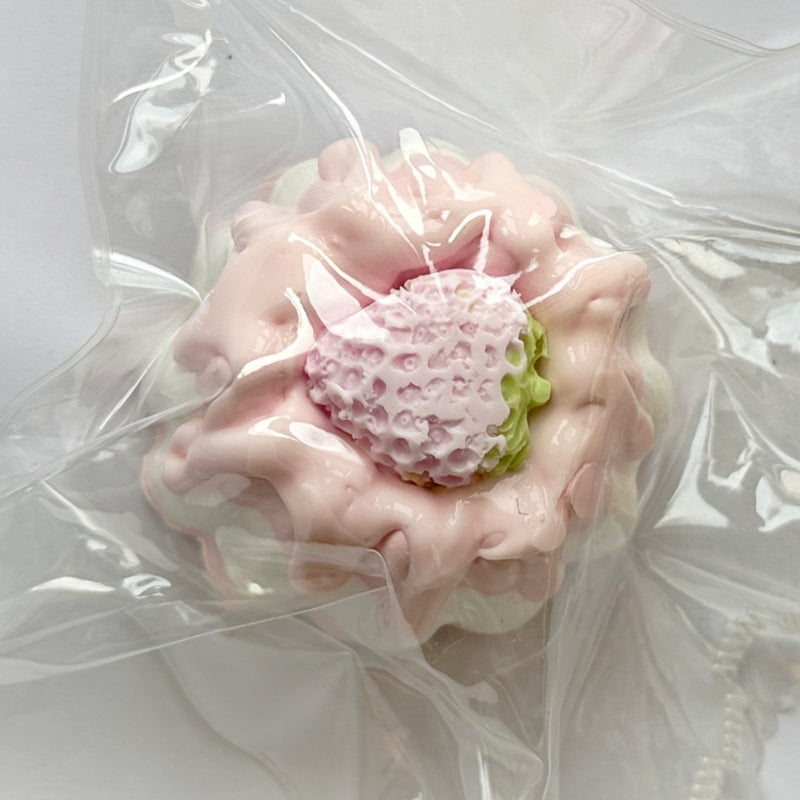 [Only One Left!] Taba Squishy: Strawberry Cream Canelé